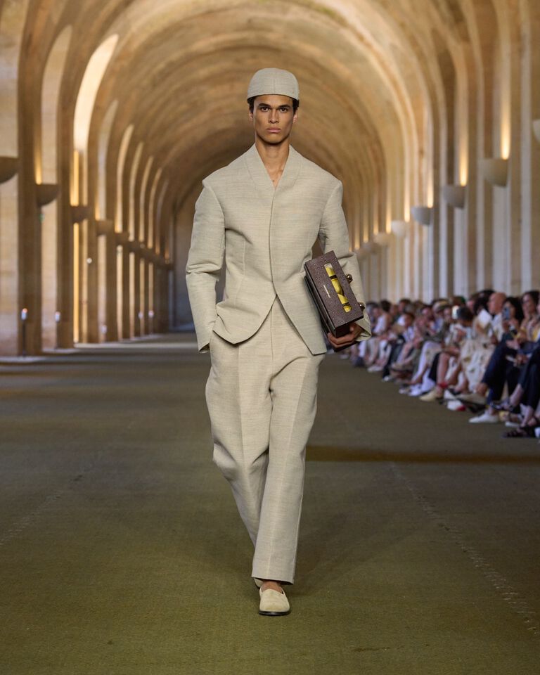 jacquemus image without a name
