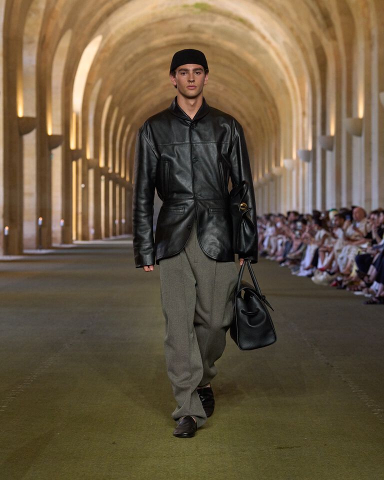 jacquemus image without a name
