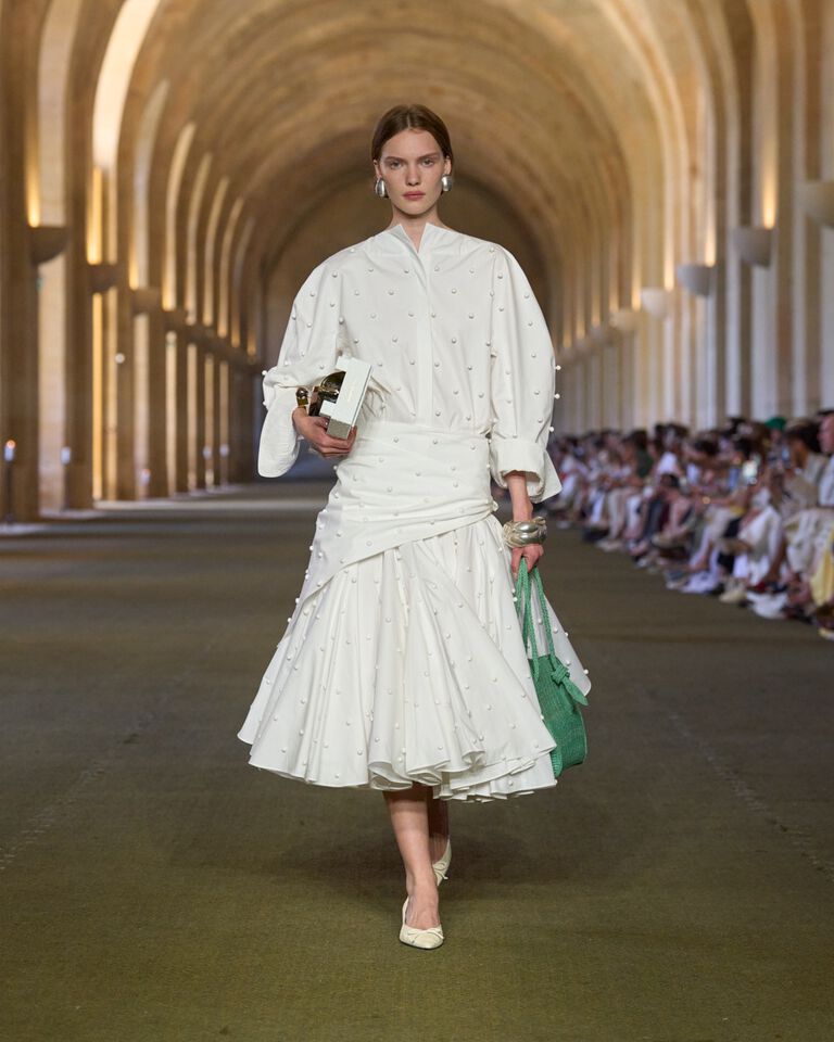 jacquemus image without a name