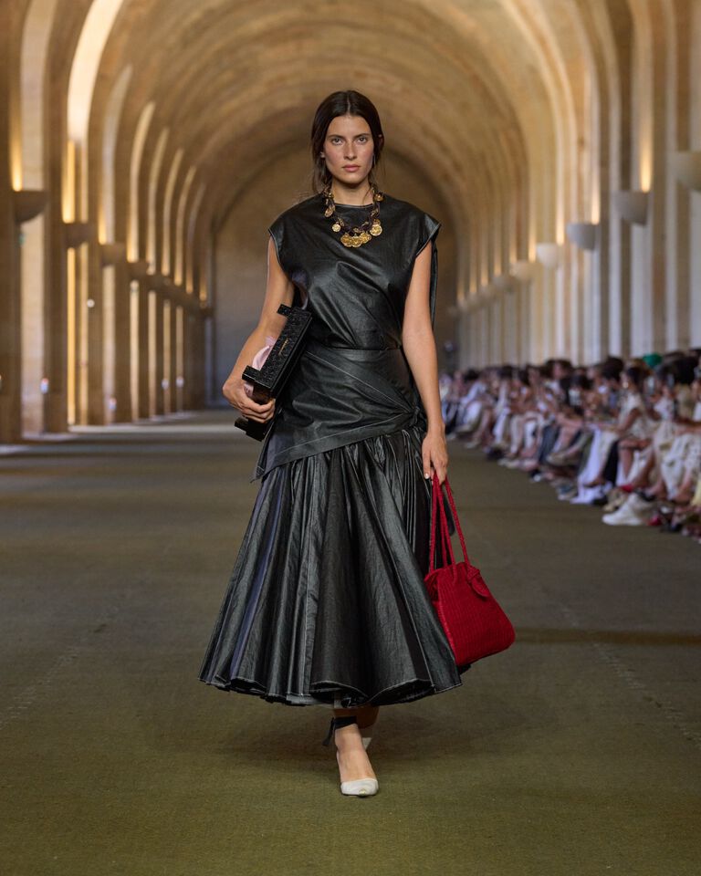 jacquemus image without a name