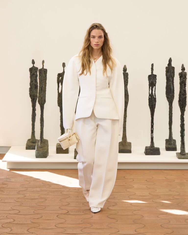 jacquemus les sculptures
