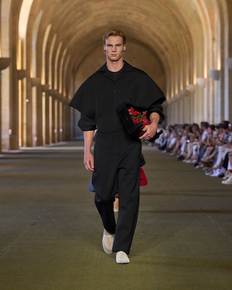 jacquemus image without a name