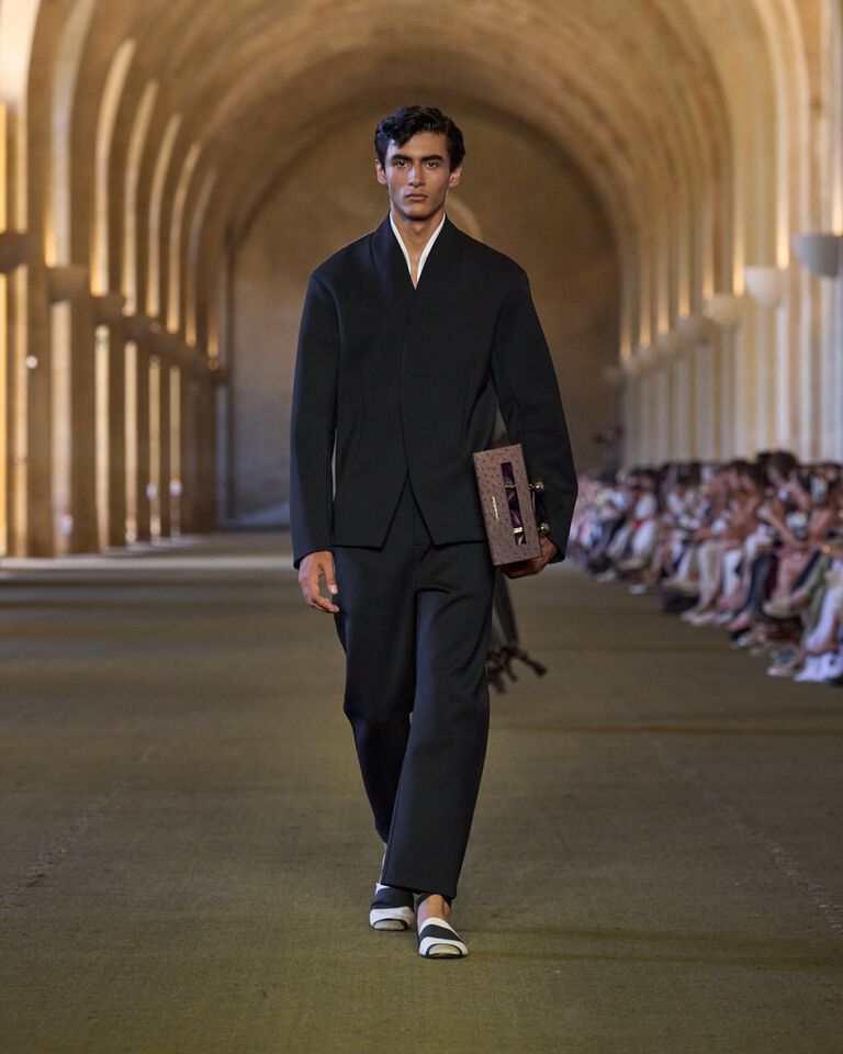 jacquemus image without a name