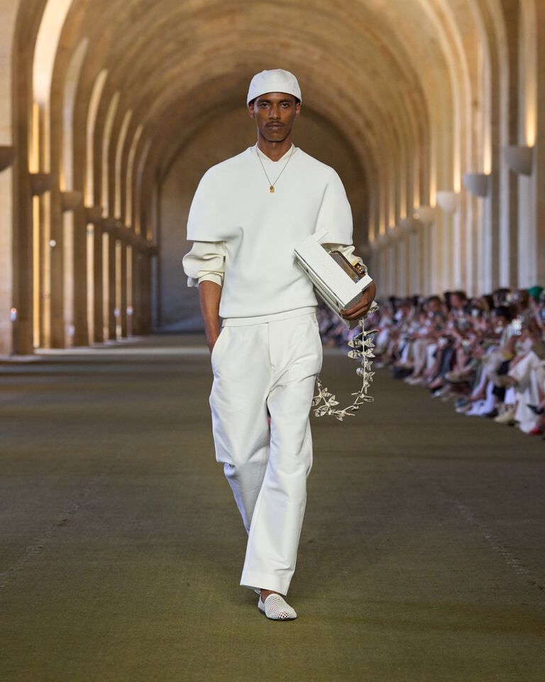 jacquemus image without a name