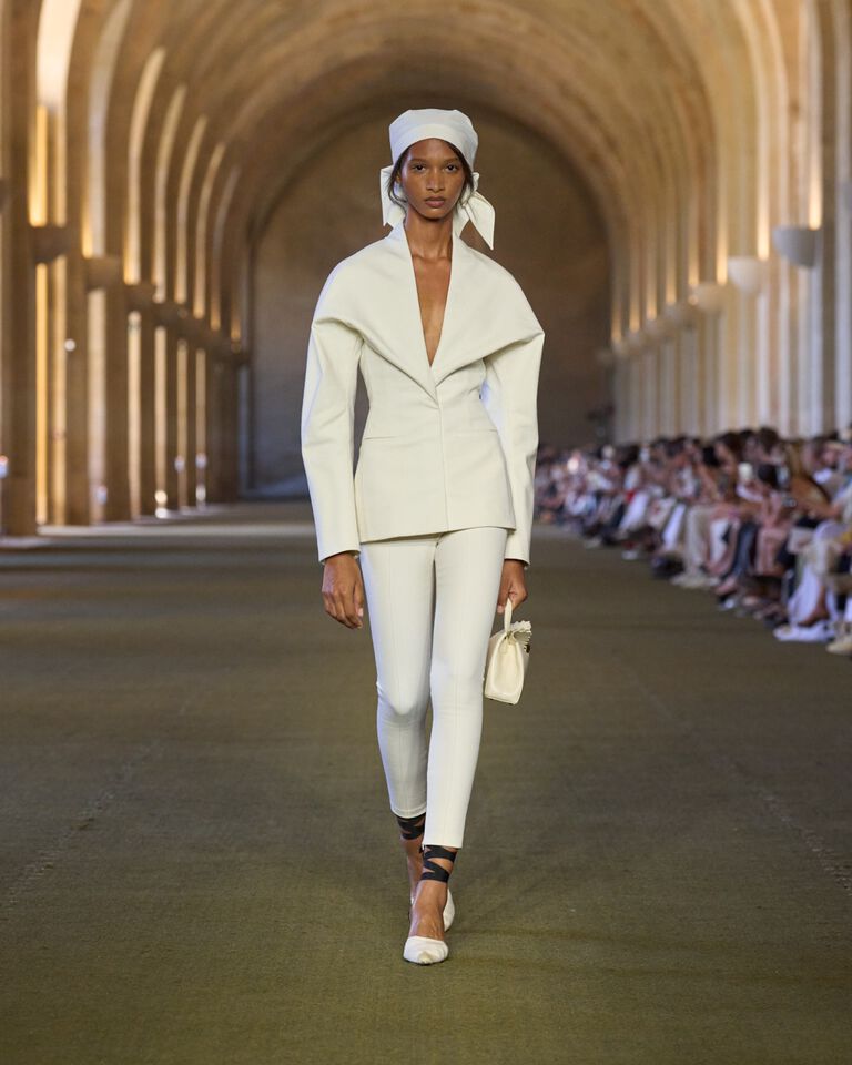 jacquemus image without a name