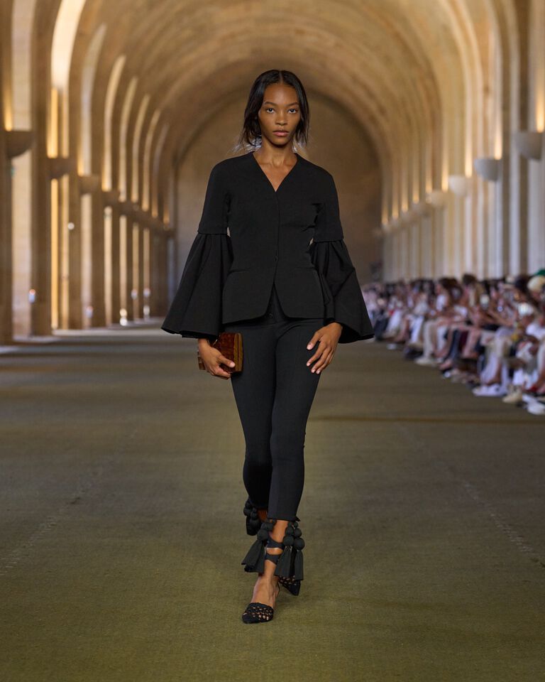 jacquemus image without a name