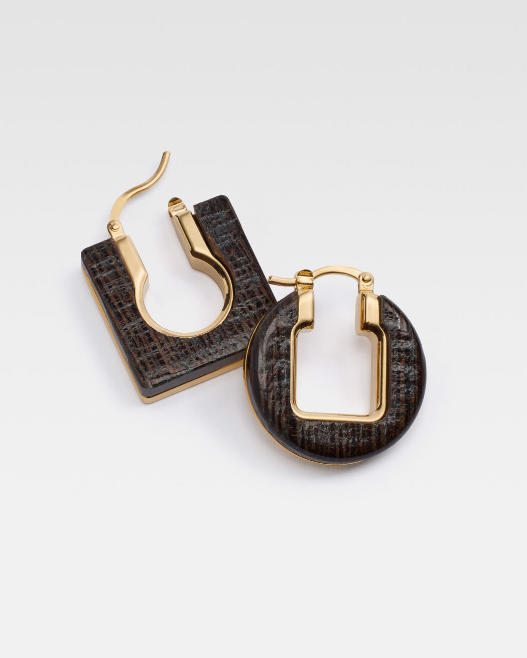 أقراط The Rond Carré earrings jacquemus أقراط the rond carr earrings
