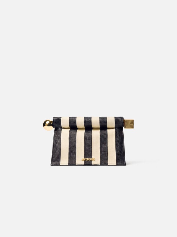 The Rond Carré clutch jacquemus حقيبة كلاتش the rond carr