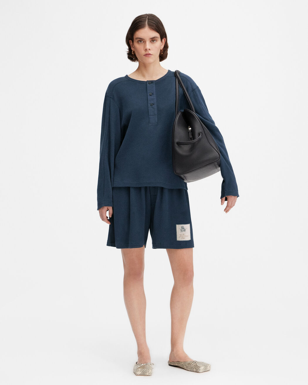 The Melao set طقم من بلوزة وشورت jacquemus the melao set طقم من بلوزة وشورت