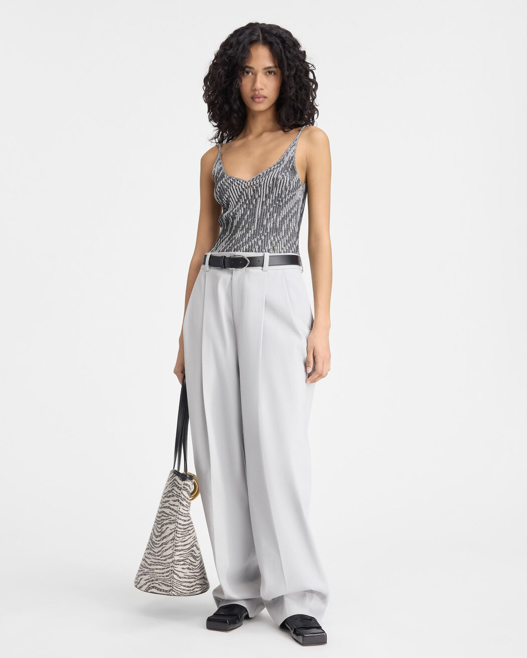 The Zebra knit tank top jacquemus the zebra knit tank top