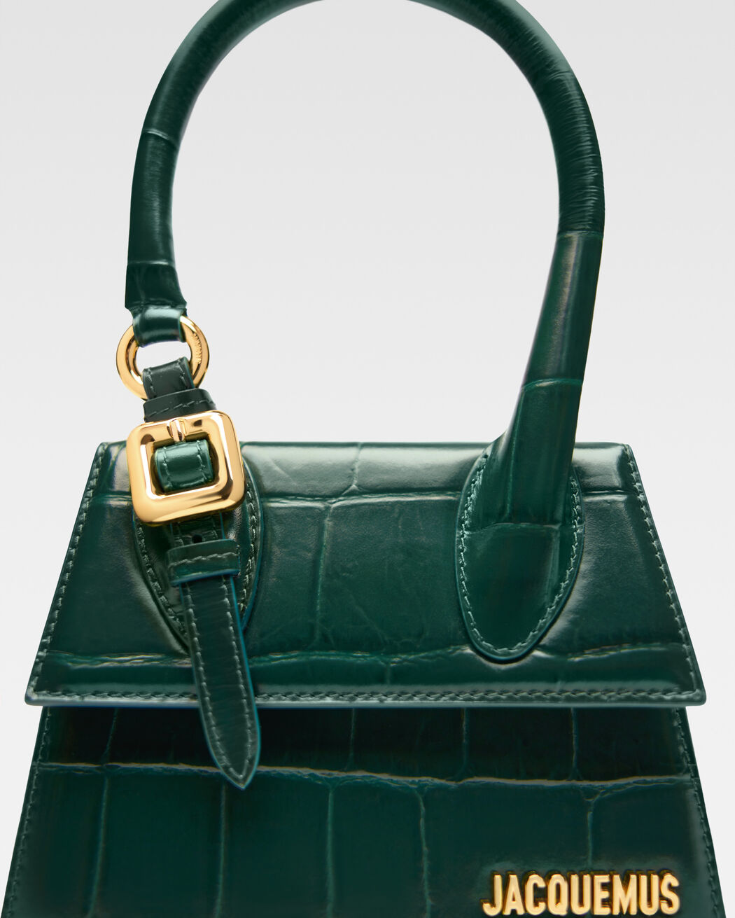 The medium Chiquito with buckle jacquemus the medium chiquito with buckle