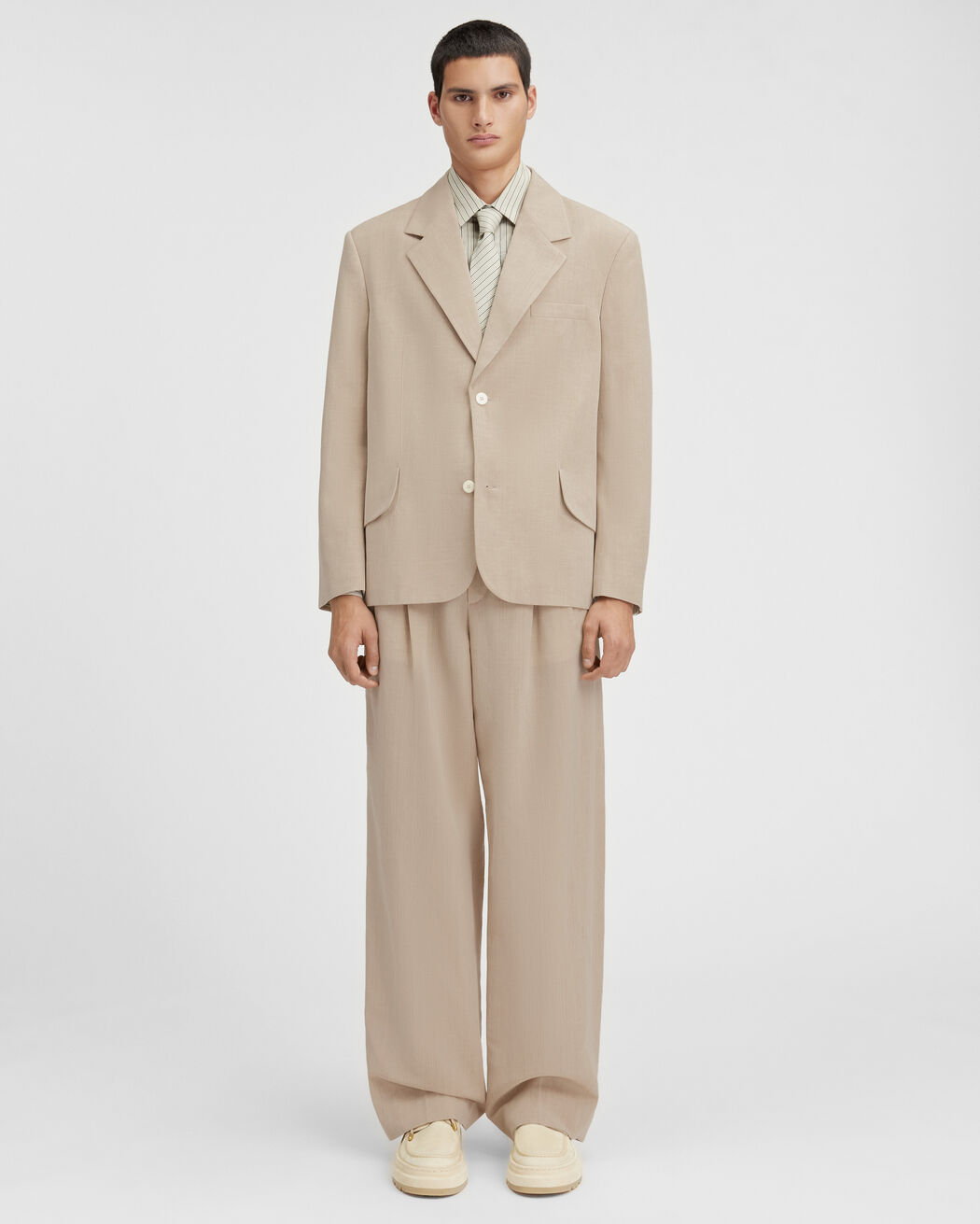 بليزر La Veste Titolo jacquemus بليزر la veste titolo
