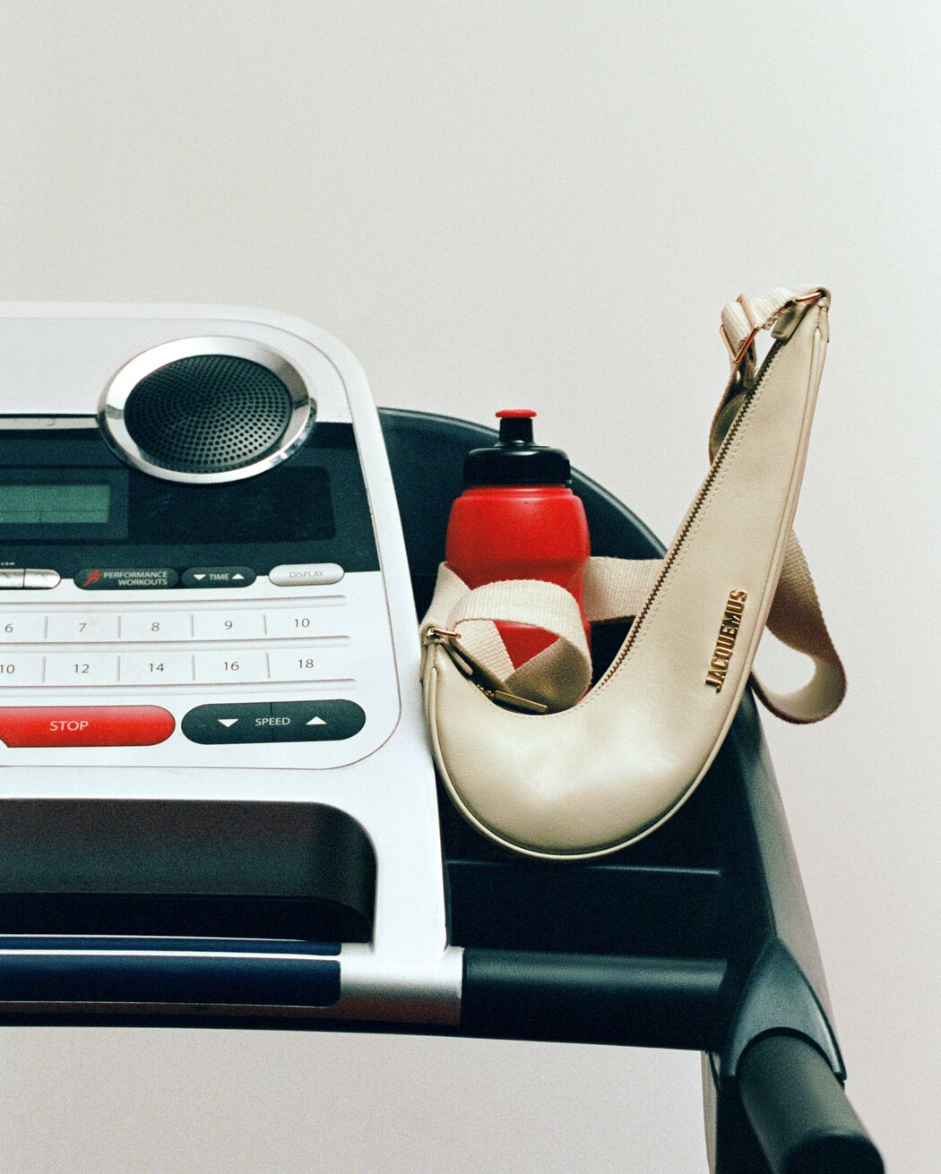 The Swoosh JACQUEMUS+NIKE bag the swoosh jacquemus nike bag