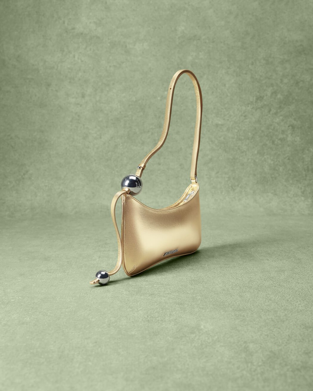 The Bisou Perle jacquemus the bisou perle