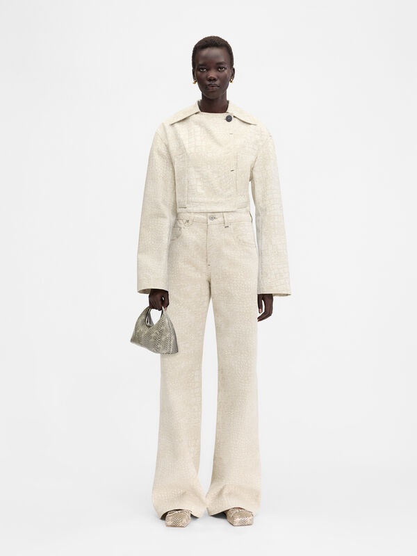 The wide de-Nîmes denim pants بنطال jacquemus the wide de n mes denim pants بنطال