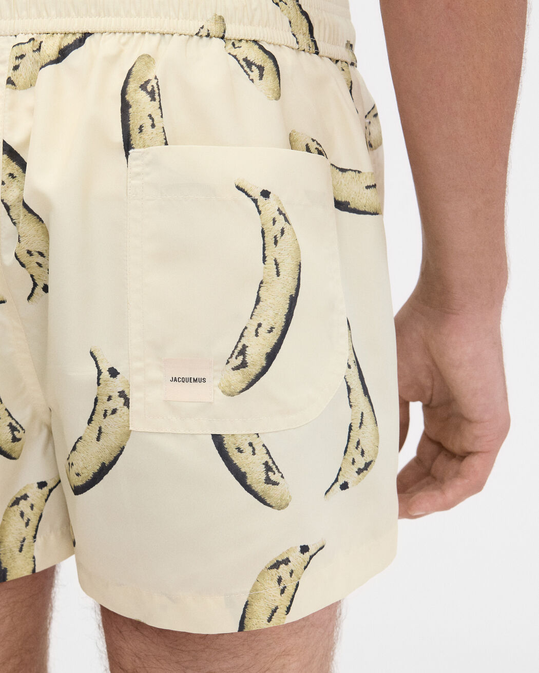 The Puntini swimsuit شورت سباحة jacquemus the puntini swimsuit شورت سباحة