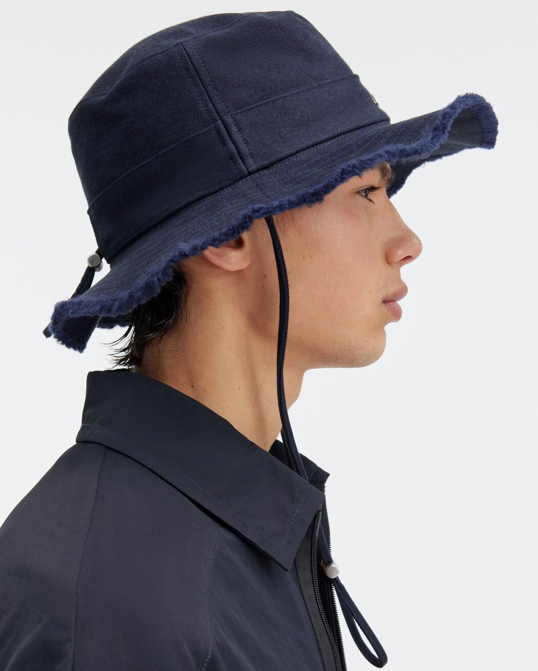 The Artichaut bucket قبعة jacquemus the artichaut bucket قبعة
