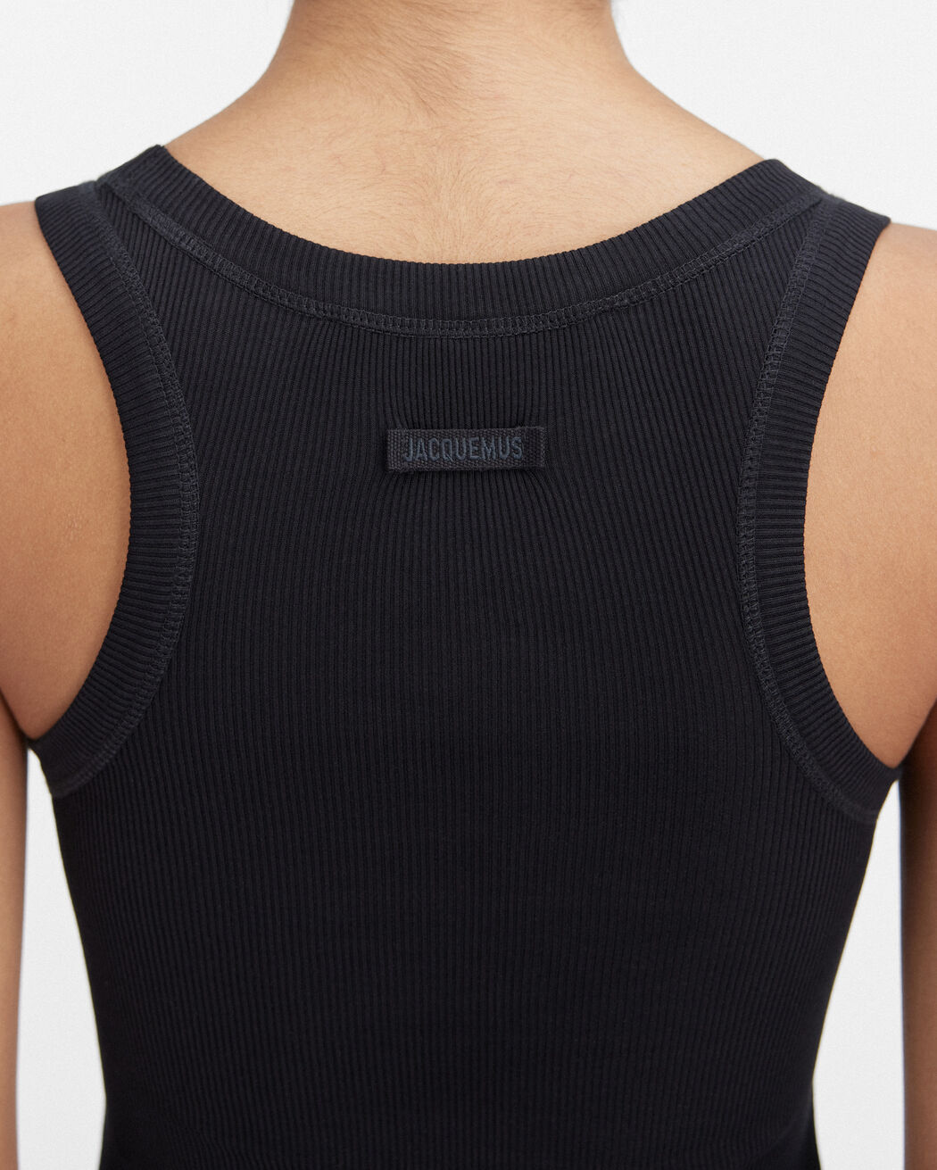 بودي سوت Le Body Gros Grain jacquemus بودي سوت le body gros grain