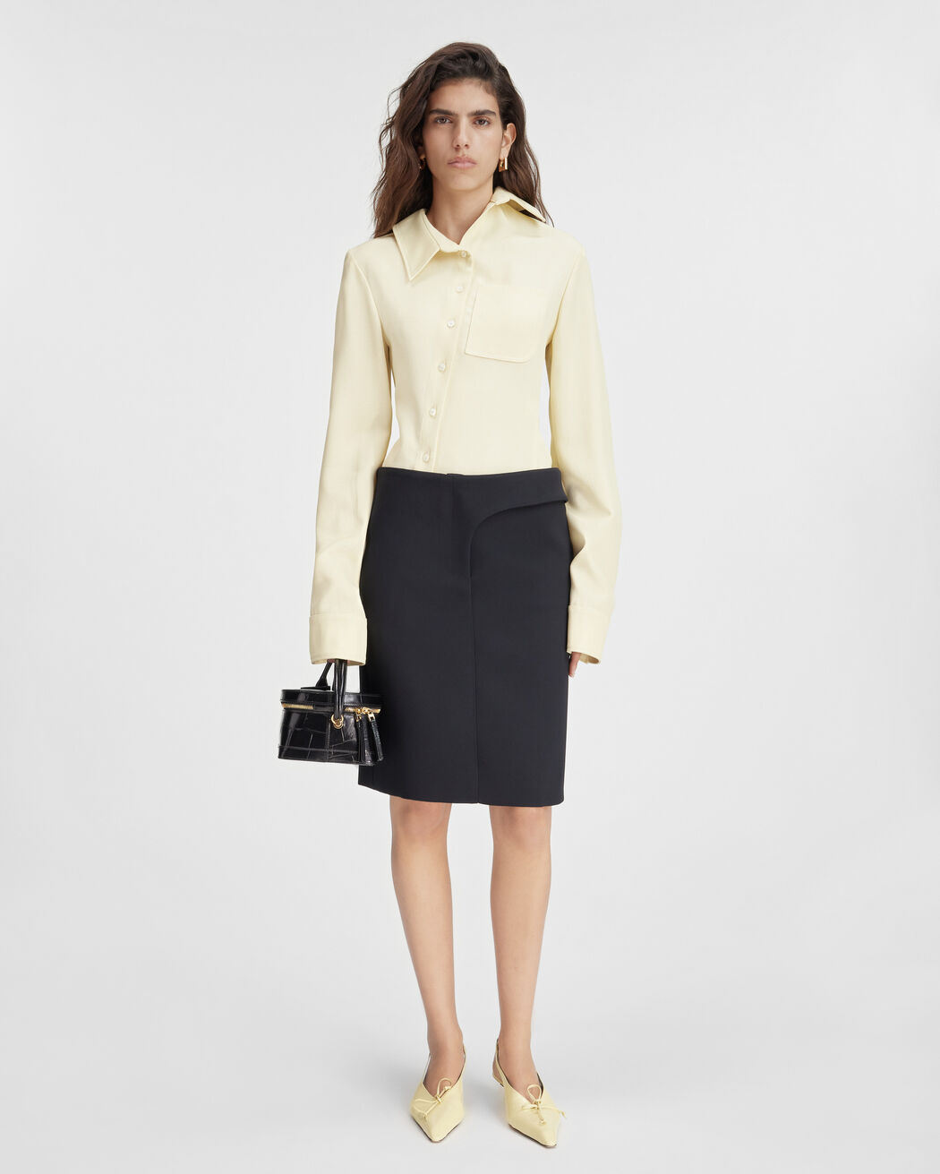 The Obra skirt jacquemus the obra skirt