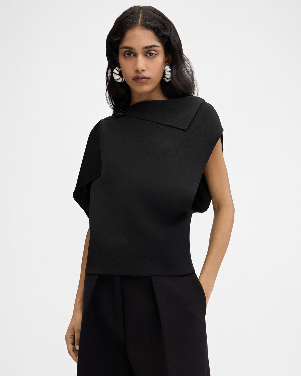 The Trapèze knit jacquemus the trap ze knit