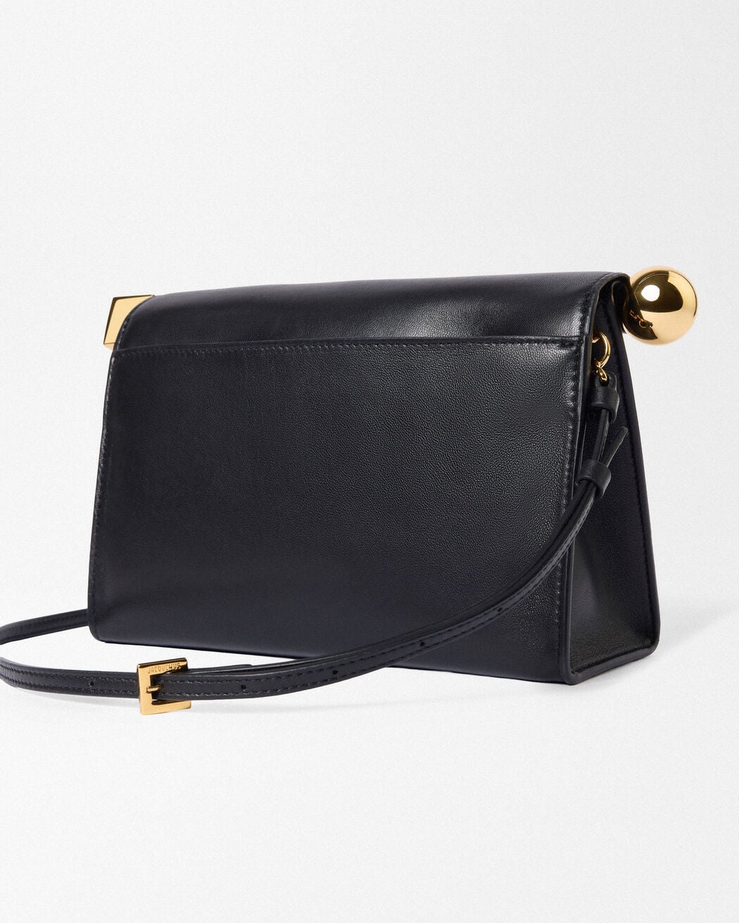 The Rond Carré bag jacquemus the rond carr bag