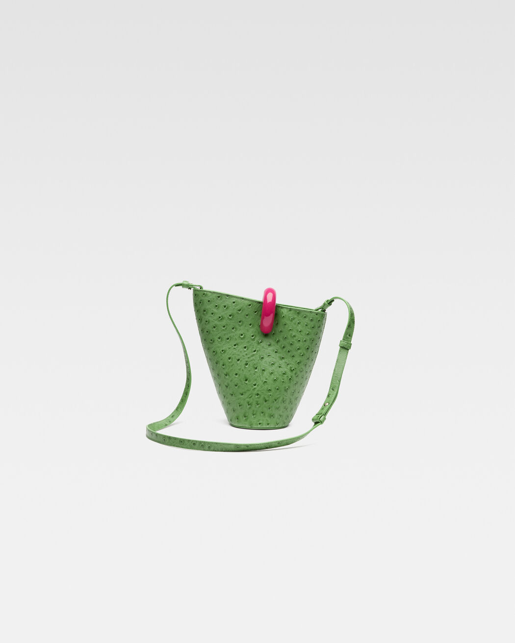 The small Bambola حقيبة jacquemus the small bambola حقيبة