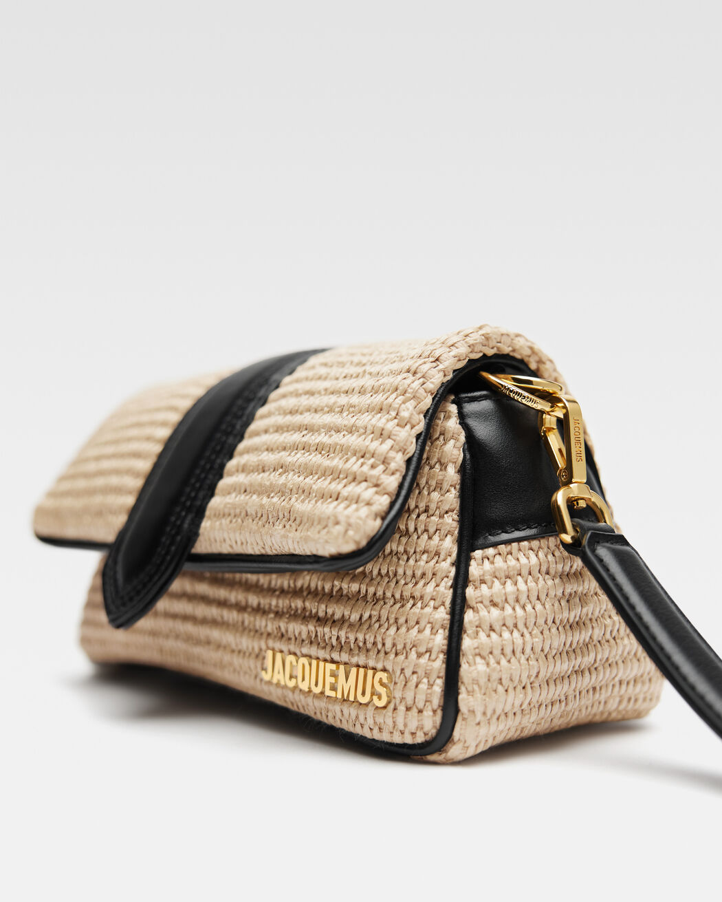 حقيبة The small Bambimou jacquemus حقيبة the small bambimou