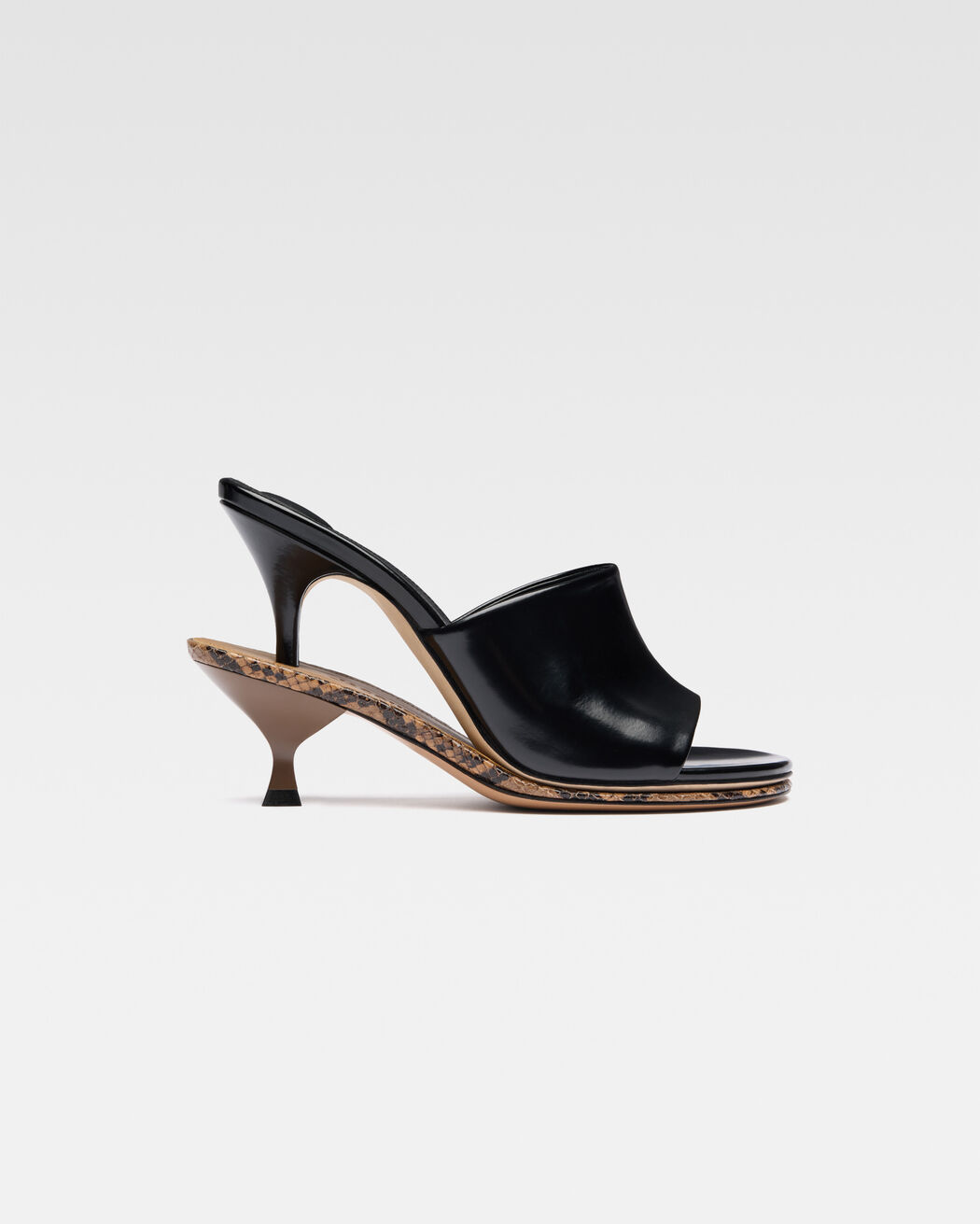 The double mules jacquemus the double mules