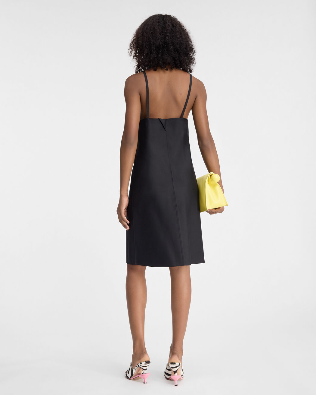 فستان La Robe Camison jacquemus فستان la robe camison