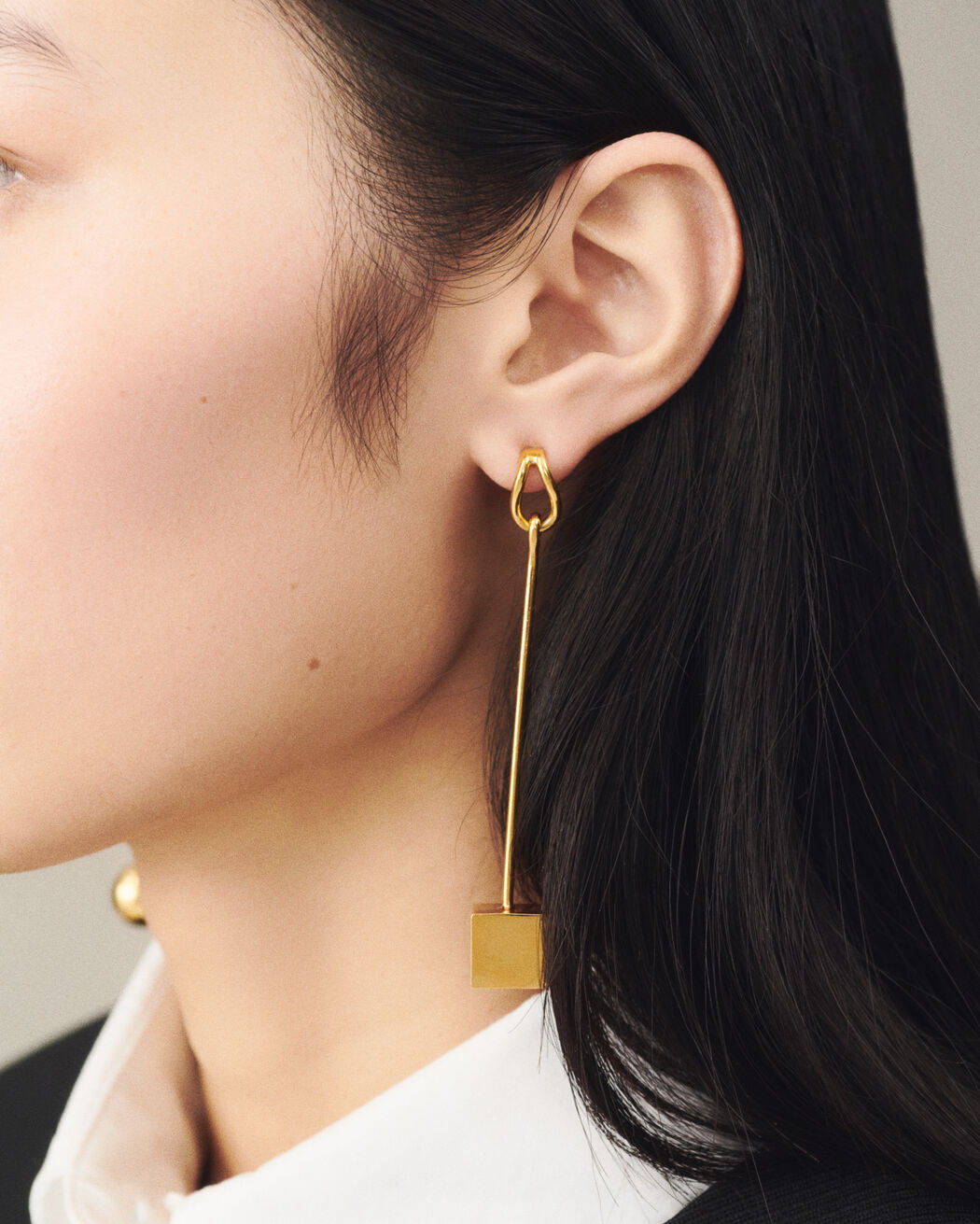 The Nodo earrings jacquemus the nodo earrings