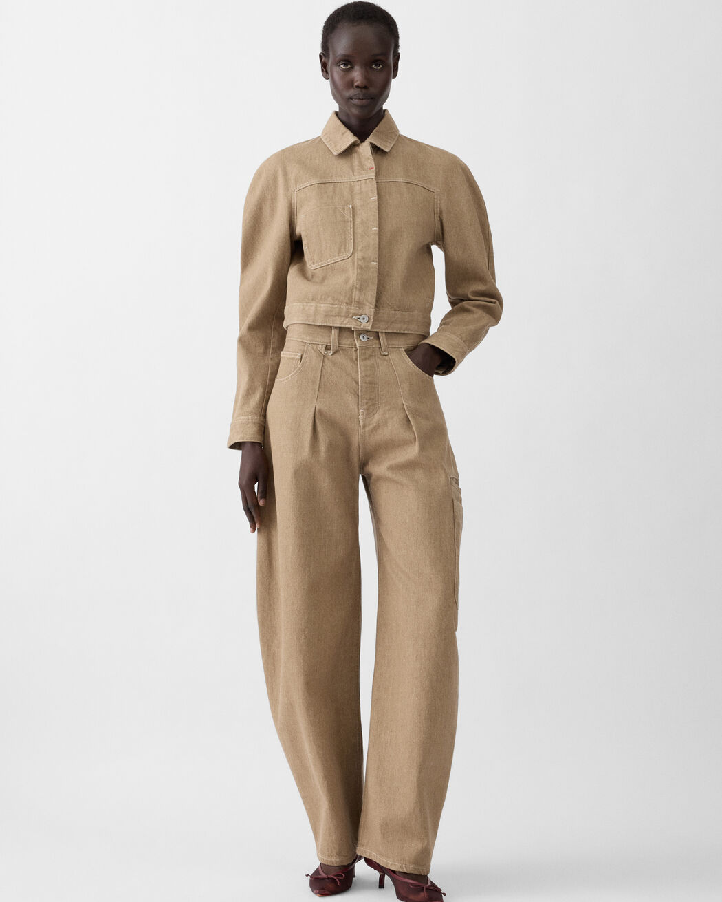 جاكيت كارغو The Ovalo jacquemus جاكيت كارغو the ovalo