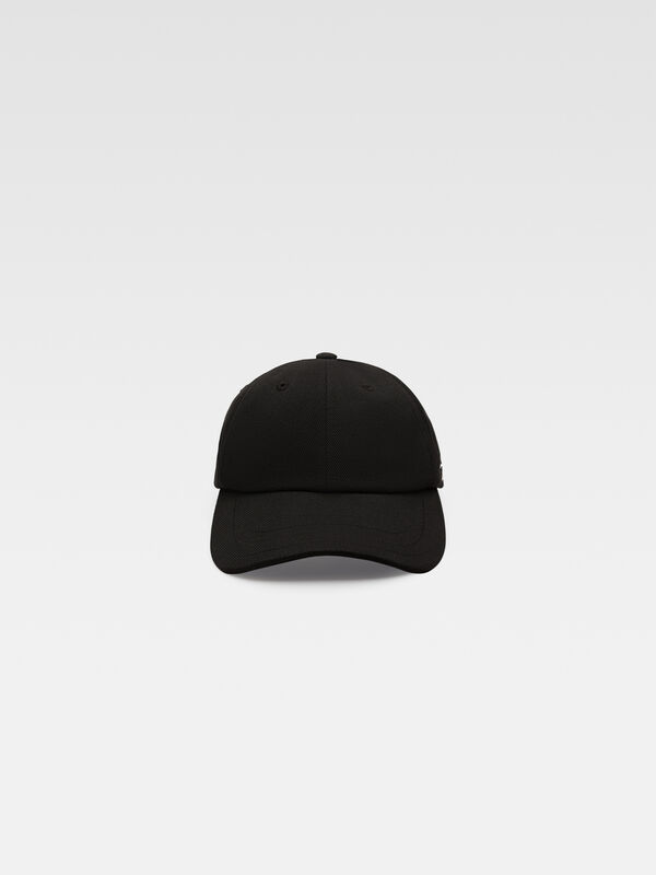 The Jacquemus cap the jacquemus cap