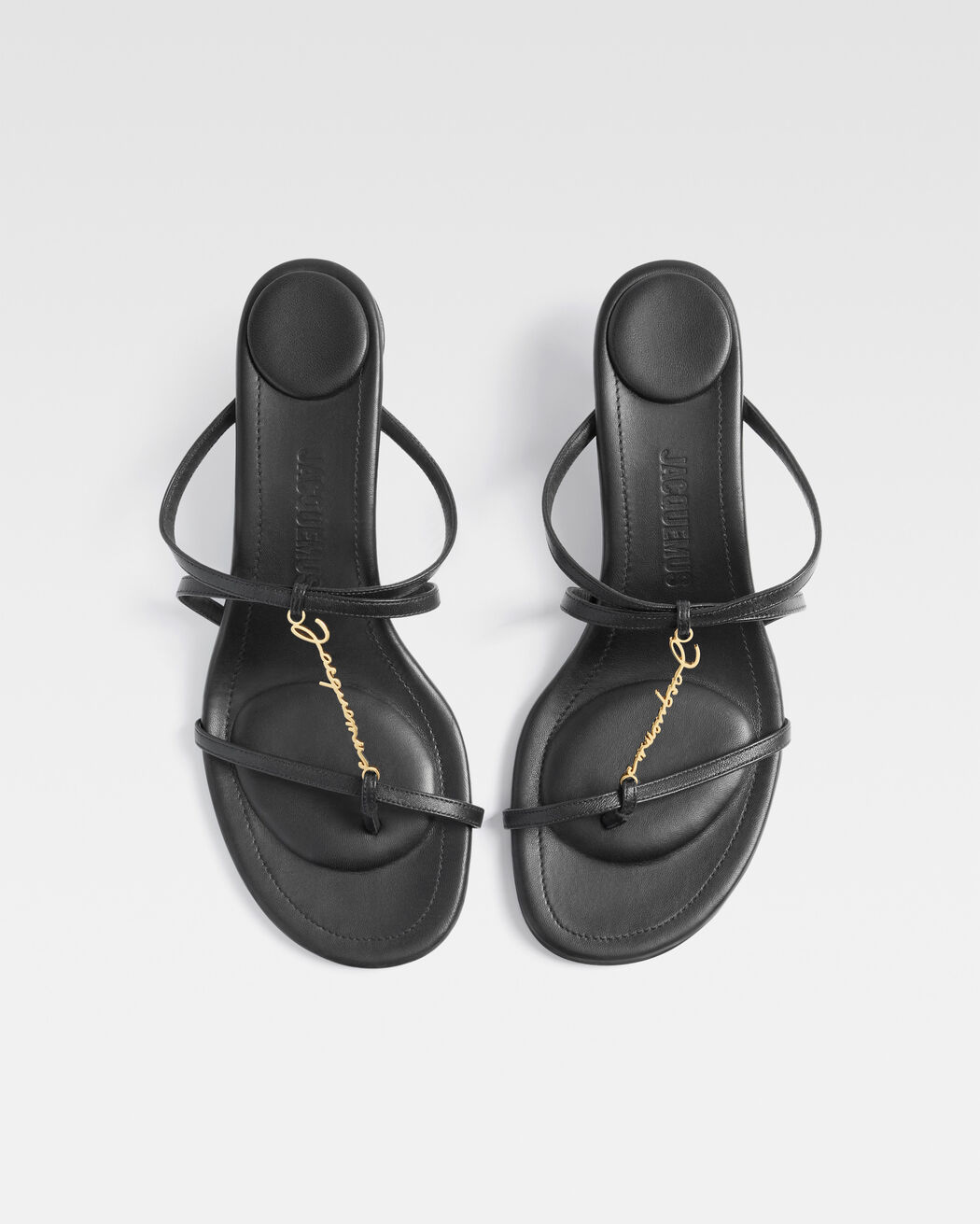 حذاء Les Sandales Pralu Basses jacquemus حذاء les sandales pralu basses
