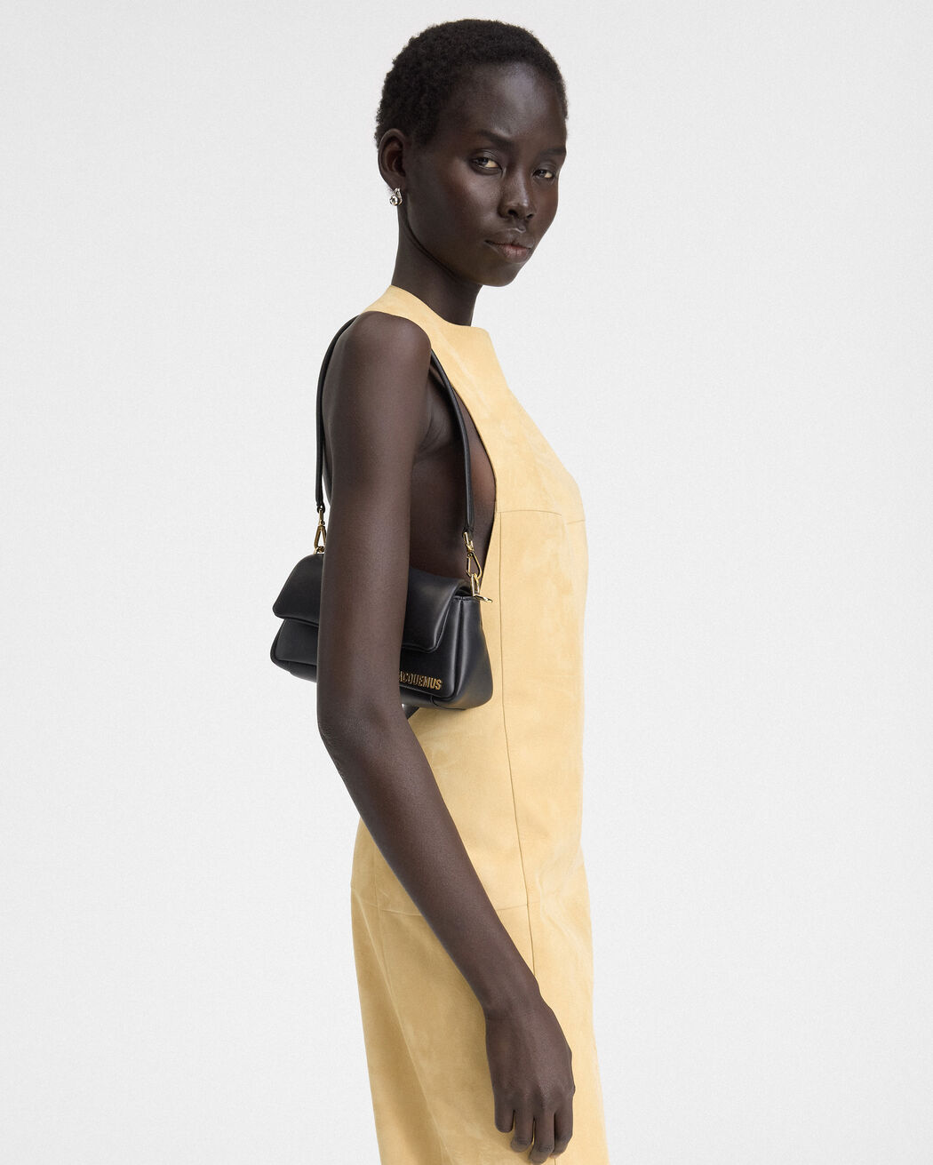 حقيبة The small Bambimou jacquemus حقيبة the small bambimou