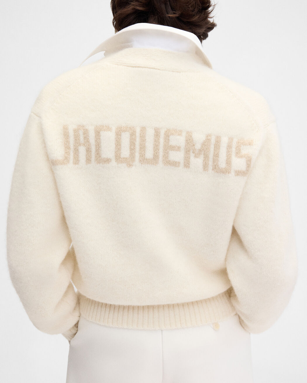 The Jacquemus cardigan the jacquemus cardigan