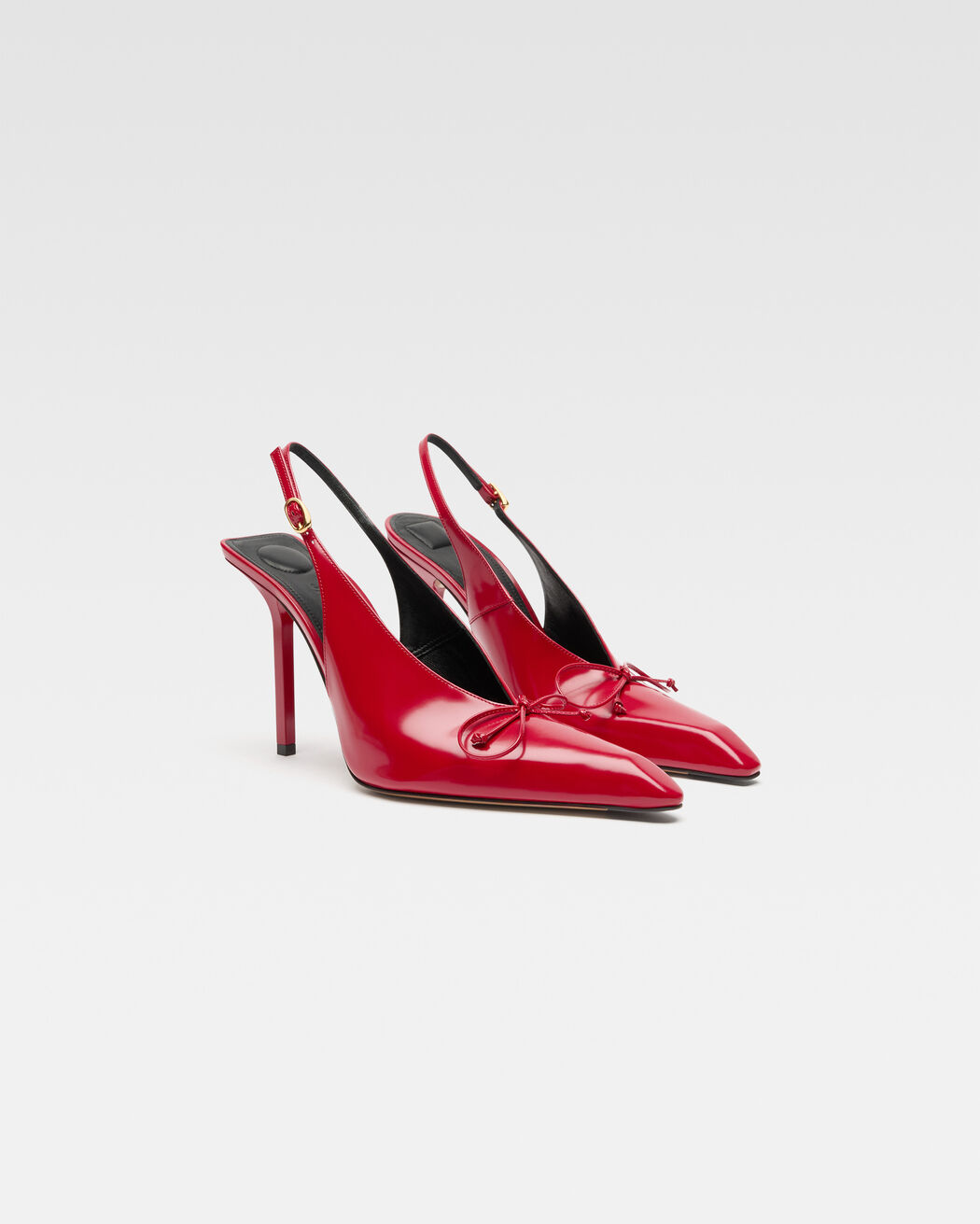 The high Cubisto حذاء بسير خلفي jacquemus the high cubisto حذاء بسير خلفي