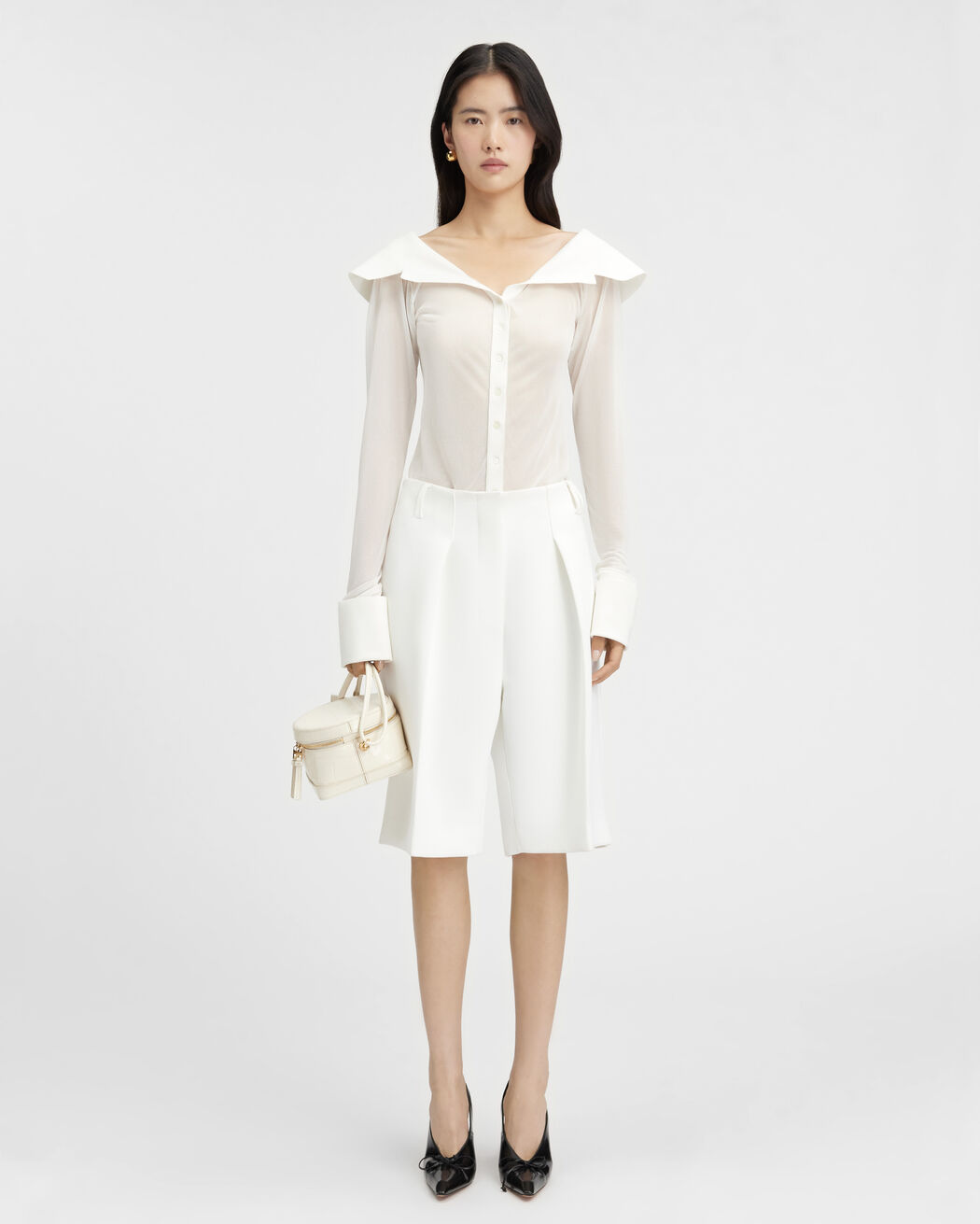 The Ovalo bermuda shorts jacquemus the ovalo bermuda shorts