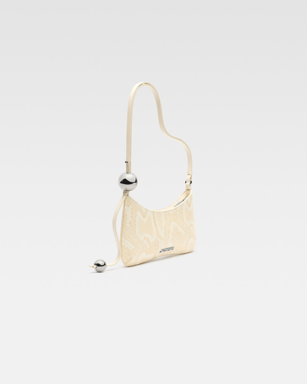 حقيبة The Bisou Perle jacquemus حقيبة the bisou perle