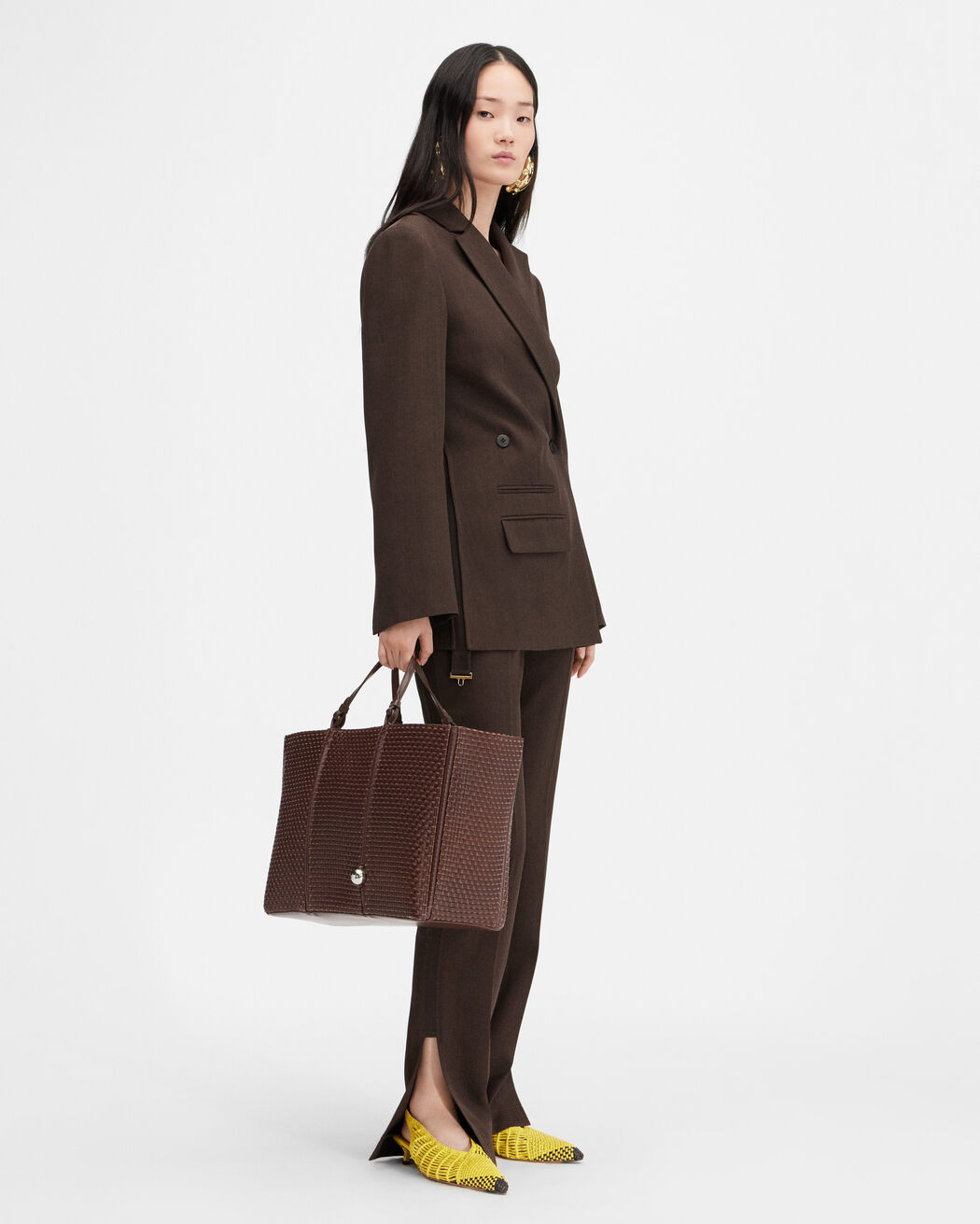 كارديجان The buttoned jacquemus كارديجان the buttoned