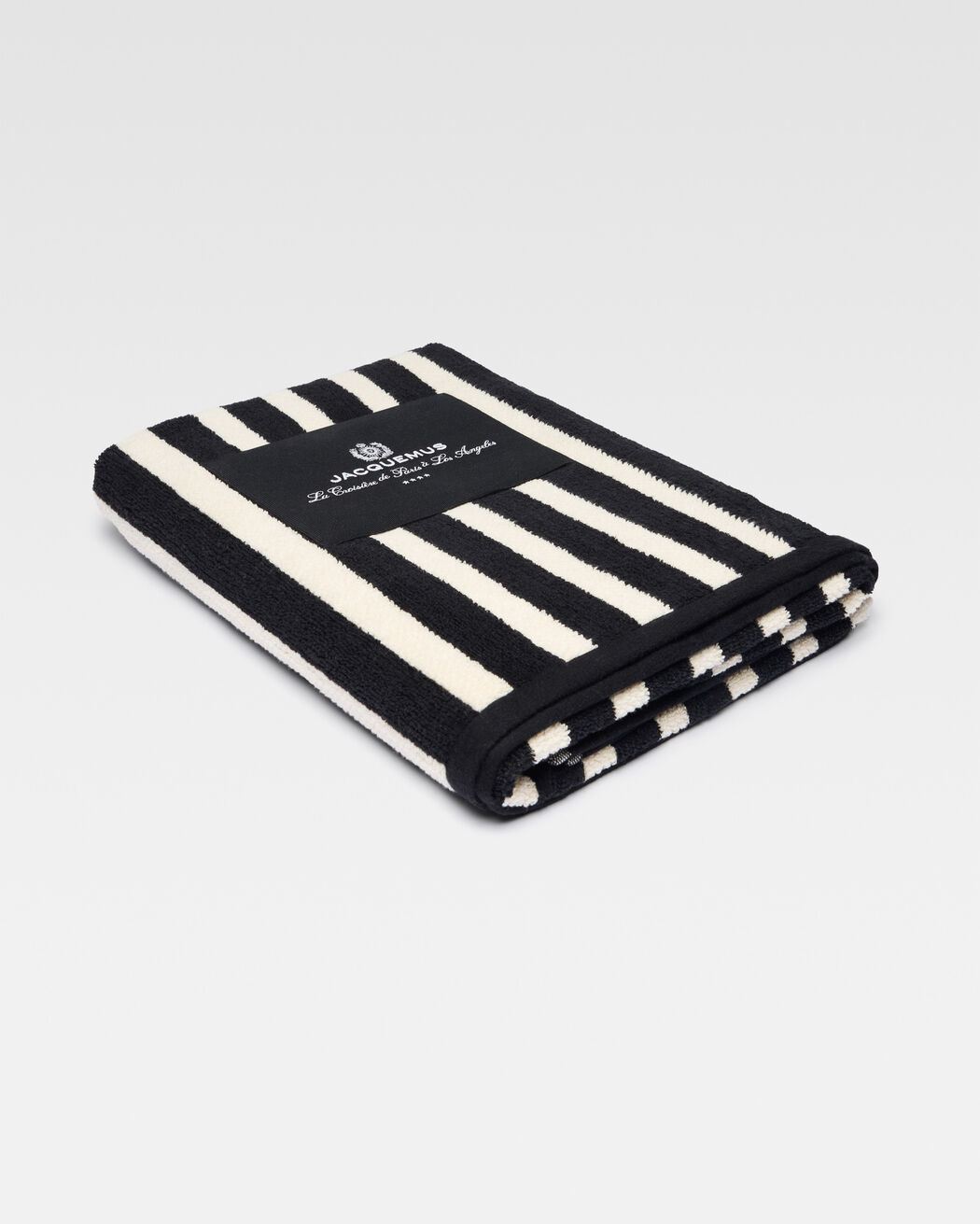The Rayures beach towel jacquemus the rayures beach towel