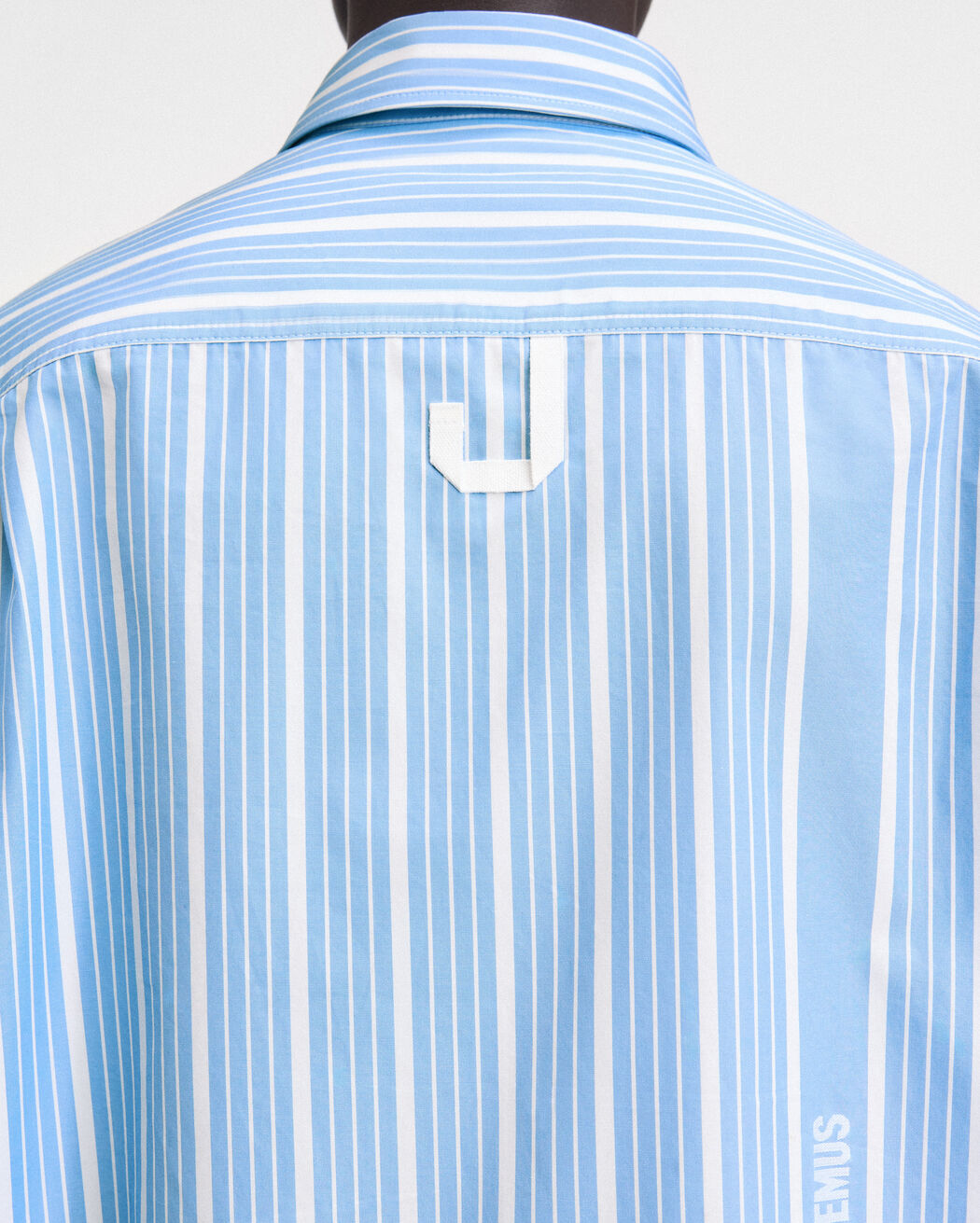 The Simon shirt jacquemus the simon shirt