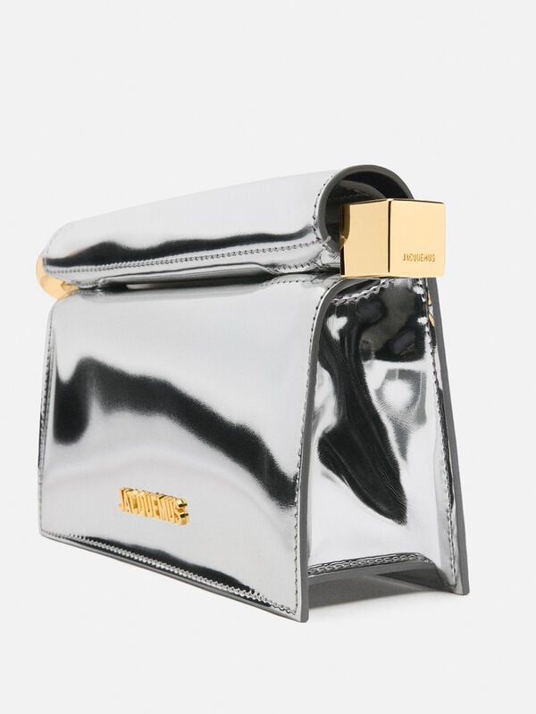 The small Rond Carré clutch jacquemus حقيبة the small rond carr