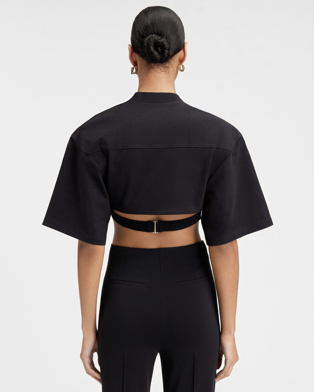 The Bahia cropped t-shirt jacquemus the bahia cropped t shirt