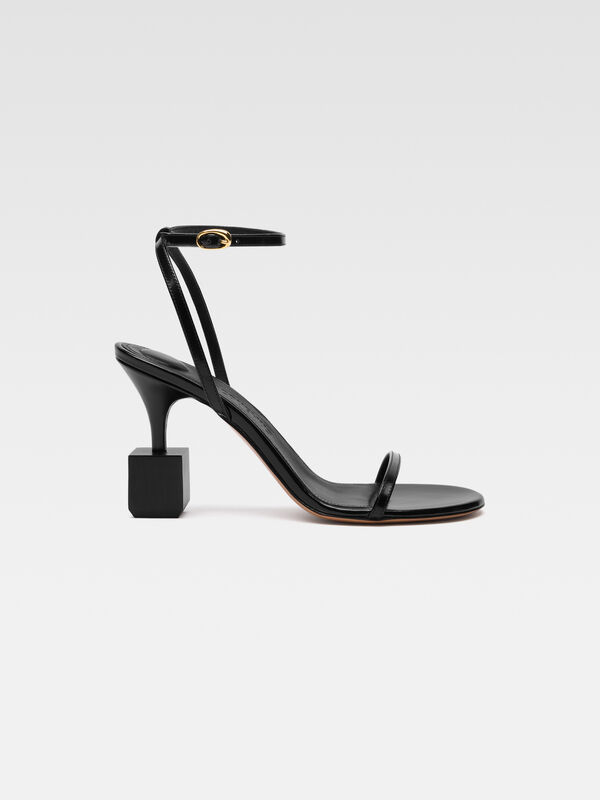The Bisou sandals jacquemus the bisou sandals