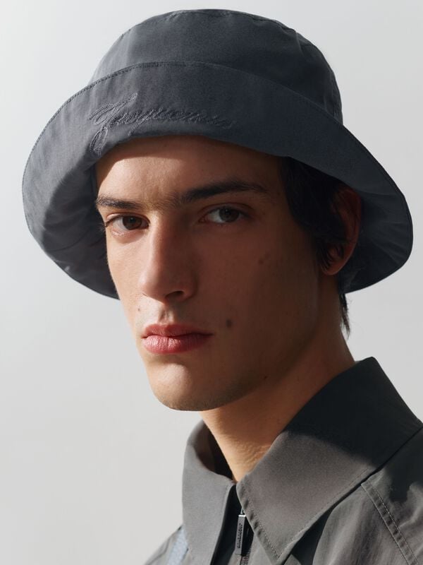قبعة باكيت The Baluchon jacquemus قبعة باكيت the baluchon