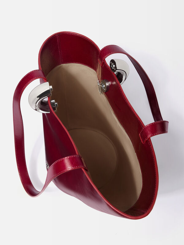 The medium Bambola jacquemus حقيبة the medium bambola