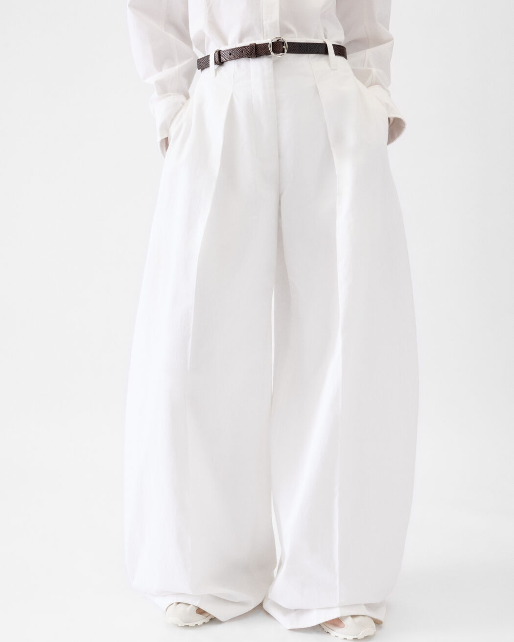 The wide Ovalo pants jacquemus the wide ovalo pants