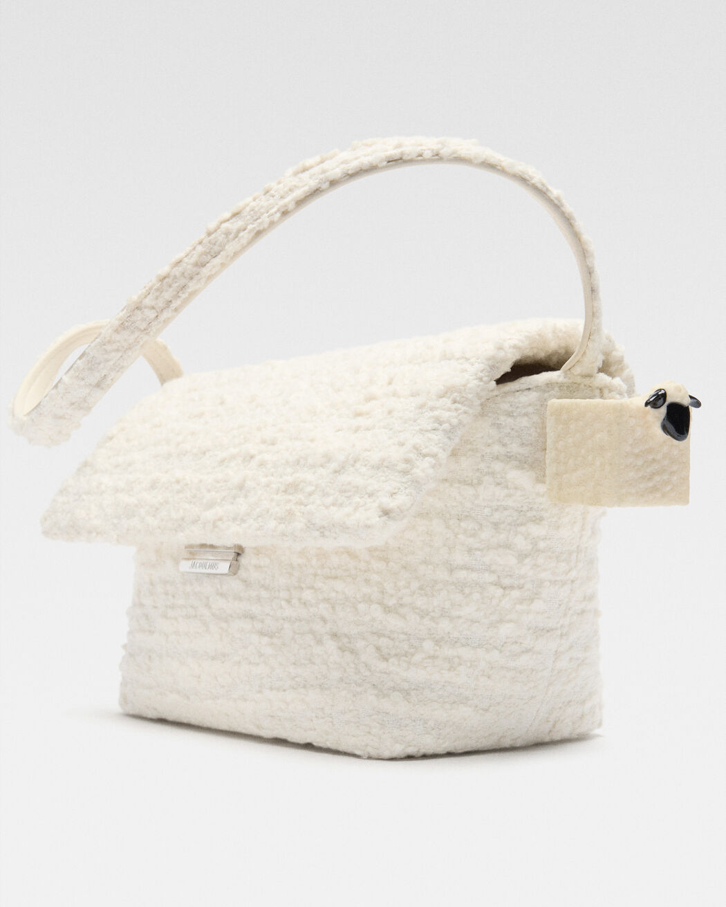 The Rond Carré jacquemus the rond carr