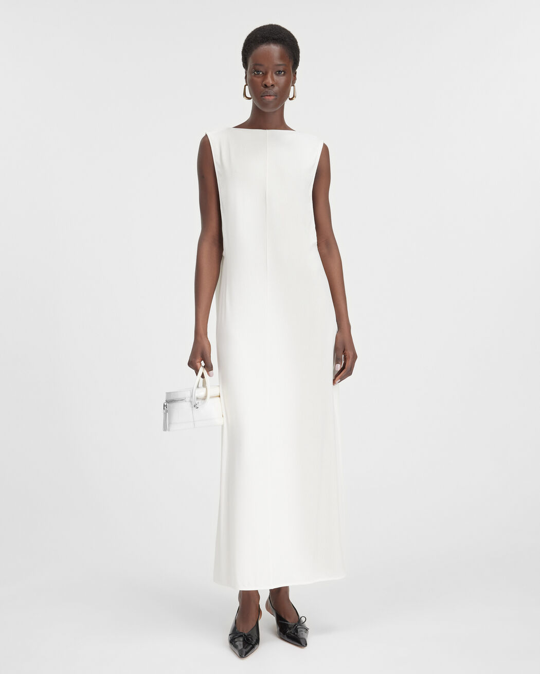 The Capa dress jacquemus the capa dress