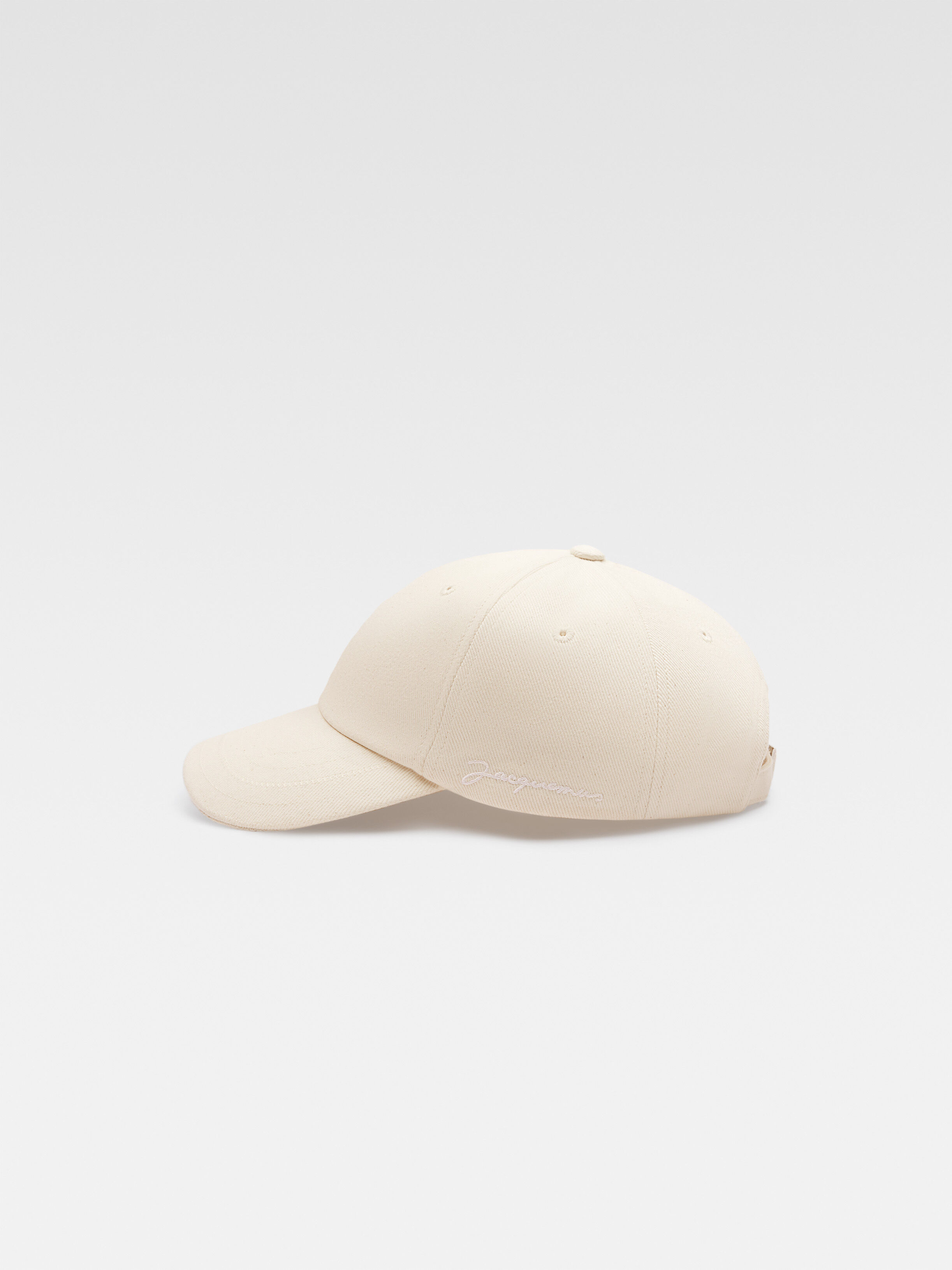 jacquemus cap ෆ꒡ .̮ ꒡ෆ Jacquemus Jacquemus Gelato Cap - Off White / Brown